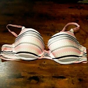 NWOT 36B Victoria's Secret Beautiful Spunky Grey Pink Padded underwire Bra